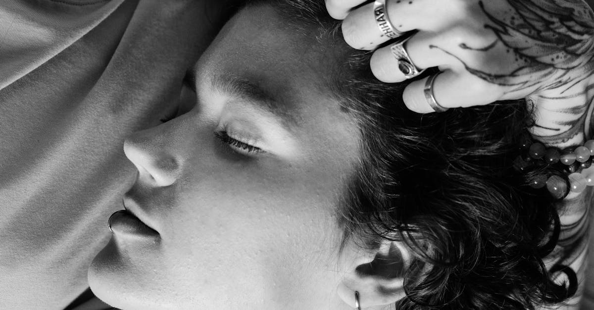 Factors Influencing the Frequency of Eyebrow Touch-Ups