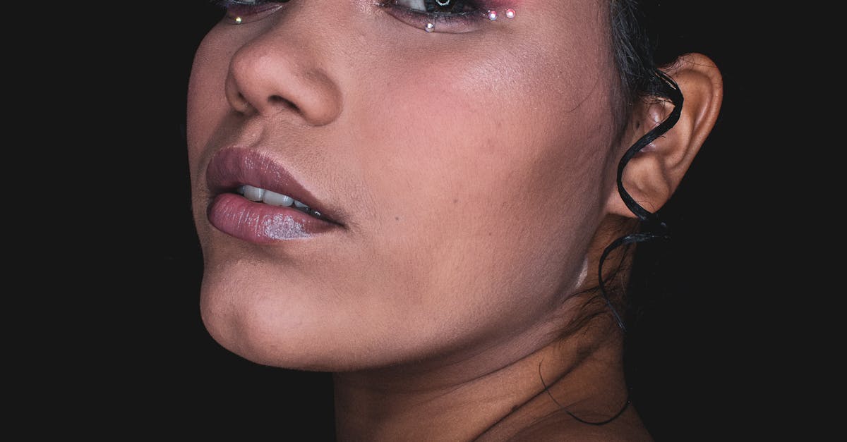 Troubleshooting Issues with Water-Resistant Eyebrow Pigments